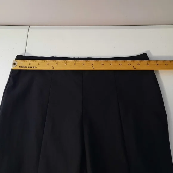 Chico's So Slimming Black Slim Straight Ankle Length Pull On Ponte Pants size 4 - Picture 7 of 13